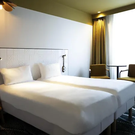 Hotel Ibis Styles Gare De Lyon Tgv 3*