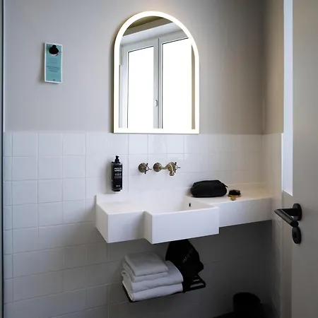 Hotel Ibis Styles Gare De Lyon Tgv